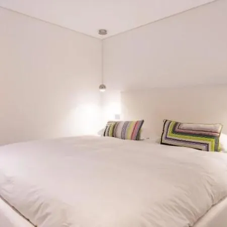 Vila En-suite Bedrooms And Spacious Terrace. Almancil