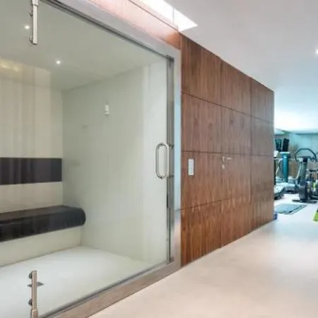En-suite Bedrooms And Spacious Terrace. Almancil